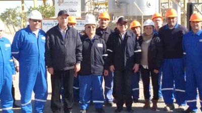 وزير البترول يتفقد سير العمل في 3 شركات بخليج السويس