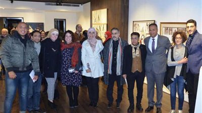 افتتاح معرض 