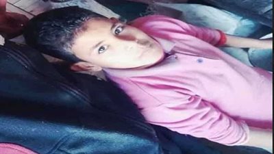 مصرع طفل سقط في بيارة صرف صحي بالمنزلة