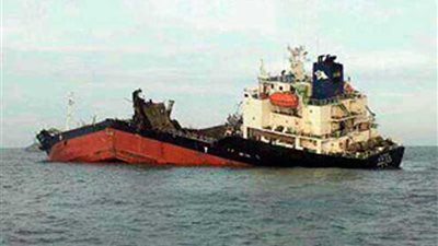 فقدان اثنين وإنقاذ 11 من طاقم سفينة شحن غمرتها المياه فى الصين