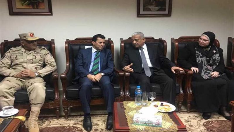 وزير الشباب والرياضة