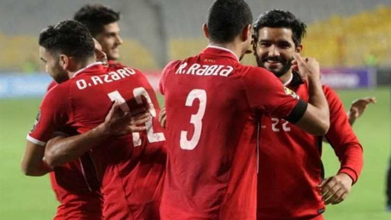 من برأيك أحق بالقيد