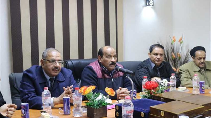 تكريم وكيل وزارة