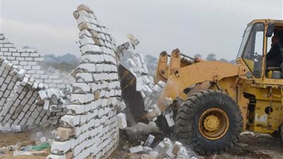 إزالة 488 حالة تعدٍّ على أراضي الدولة ببني سويف