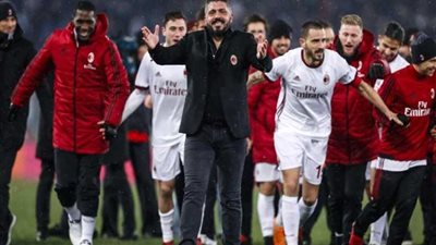 ميلان يهزم جنوى في عقر داره