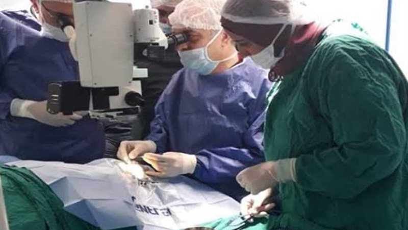 4 عمليات زرع قرنية