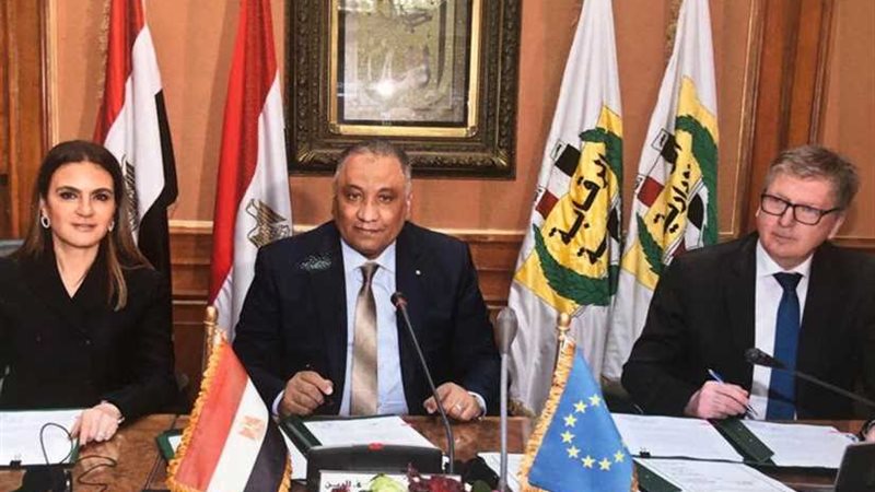 ٣٤.٥ مليون جنيه منحة