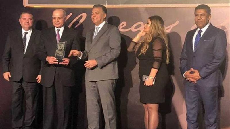 تكريم الحاويات والتوكيلات