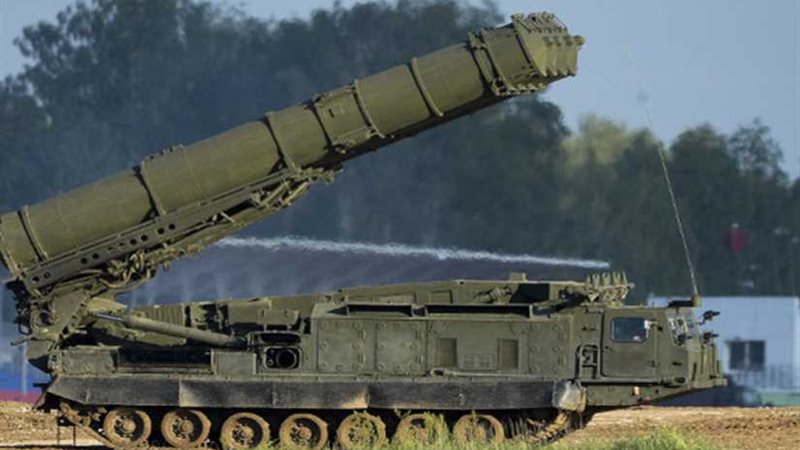 بدء استخدام صواريخ