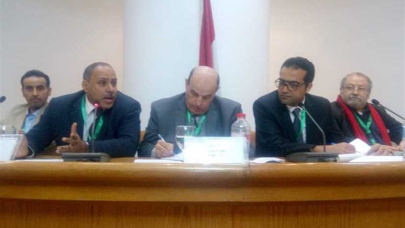 خبراء ومثقفون يؤكدون