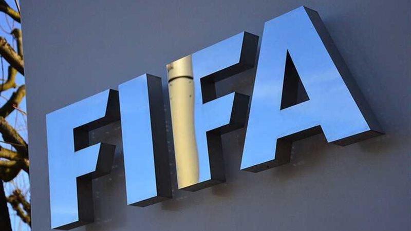 فيفا تحتفل بذكرى