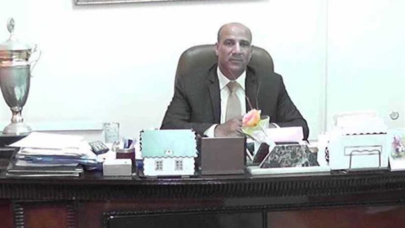 خصم 10 أيام من راتب