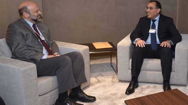 رئيس الوزراء يلتقي