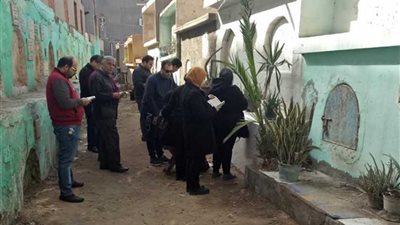 محافظ الدقهلية يتفقد تطويرات مقابر الدراسات