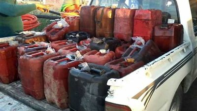 ضبط 42 طن سولار مخلوط بزيوت سيارات مستخدمة في بنها