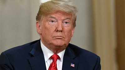 ترامب يعلن التوصل لاتفاق مع الكونجرس لإنهاء مأساة 800 ألف موظف بالمؤسسات الفيدرالية