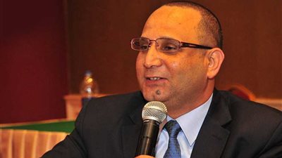 حميدة وفودة يشرفان على اللمسات النهائية لمهرجان الأقصر