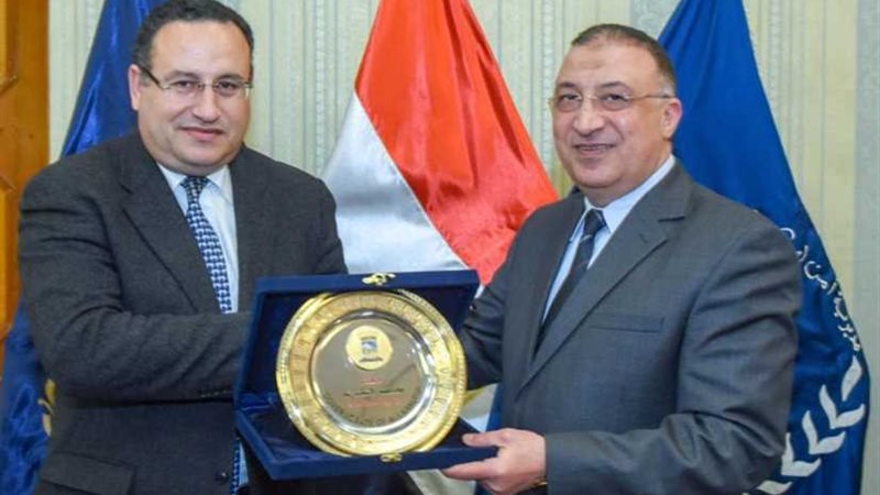 محافظ الإسكندرية