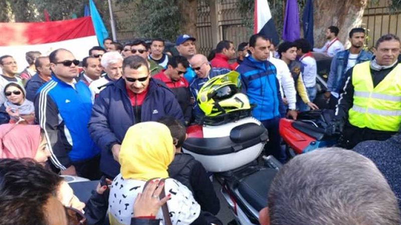 وزير الشباب والرياضة