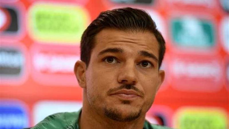 إنتر ميلان يتفق على