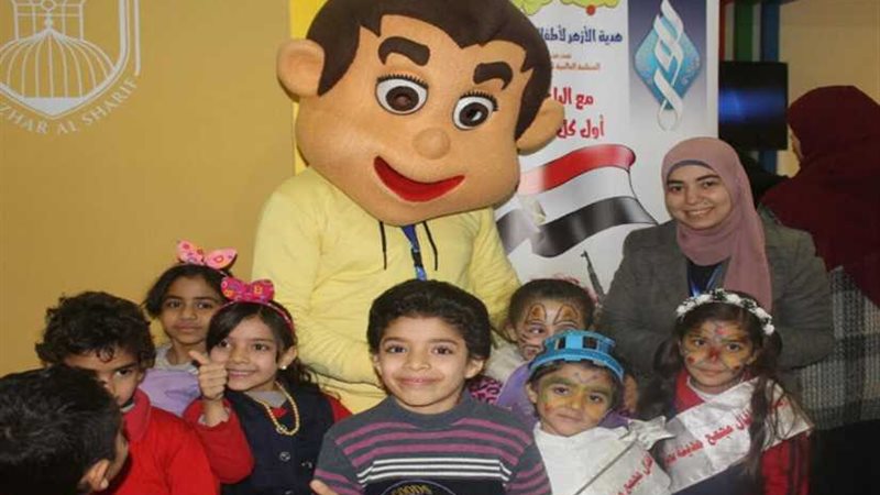 بالصور.. إقبال كثيف