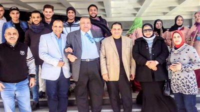 احتفالا بيوم البيئة العالمي.. حملة نظافة بجامعة دمنهور