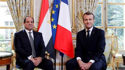 موجز الرابعة.. قمة تاريخية بين السيسى وماكرون ..والحكومة ترد على الشائعات