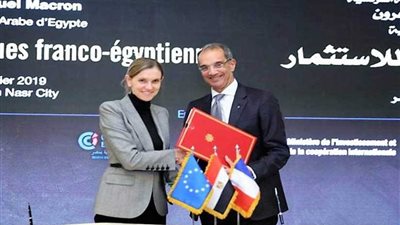 توقيع 4 اتفاقيات تعاون بين مصر وفرنسا في مجال الاتصالات وتكنولوجيا المعلومات