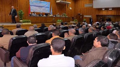أسيوط تنظم ورشة توعية لنقاط التحصيل الإلكتروني