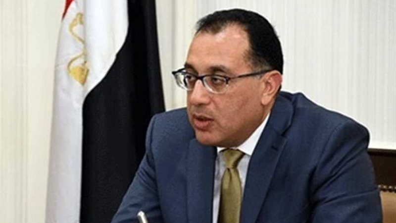 رئيس الوزراء يبحث