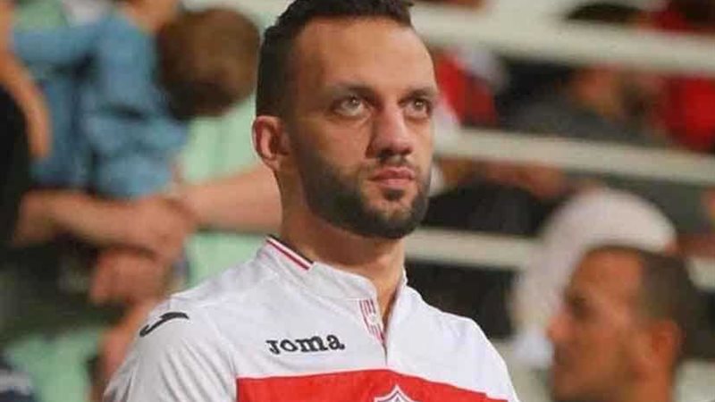 المشرف على الكرة