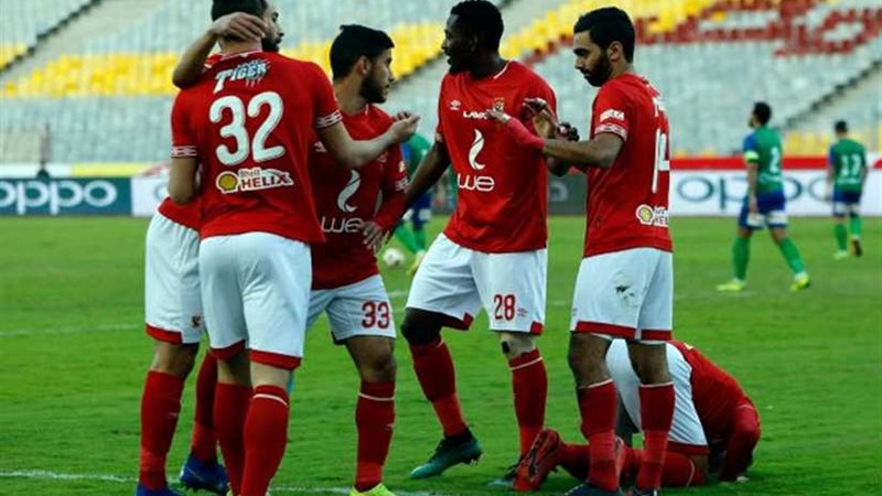 معسكر مغلق للأهلي