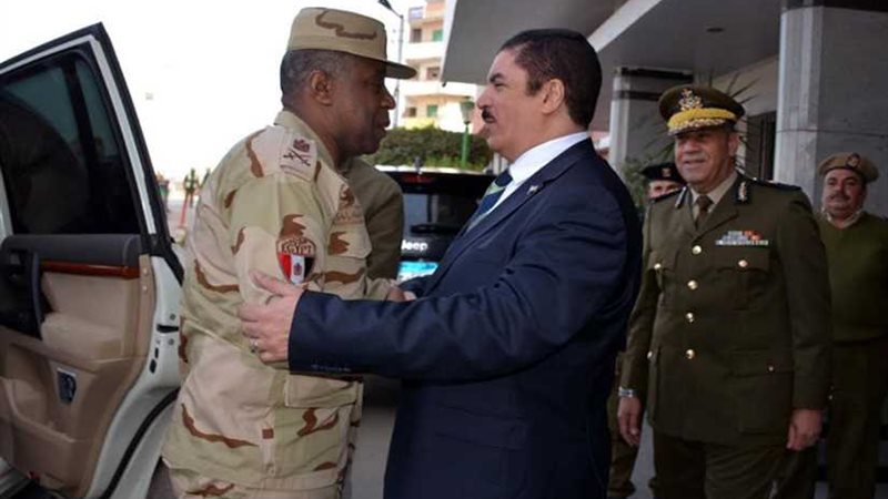 محافظ القليوبية يستقبل