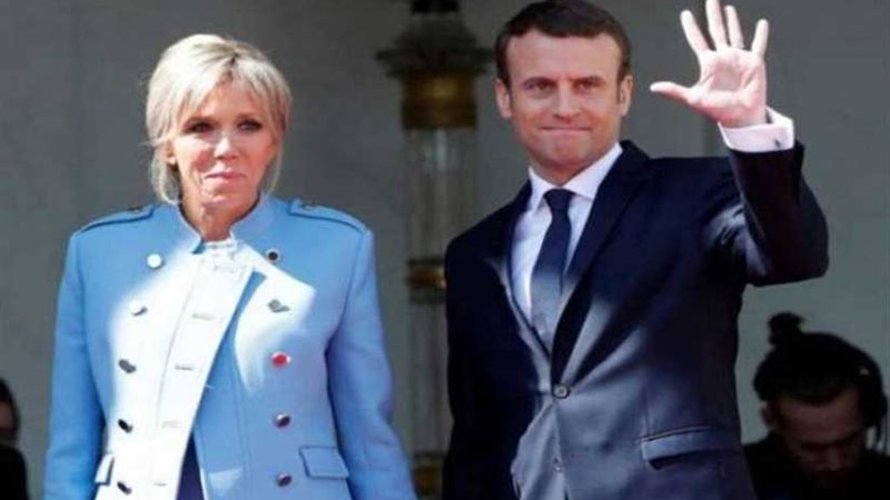 الرئيس الفرنسي يغادر