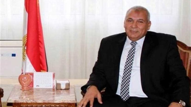 الحكومة تبحث تحويل