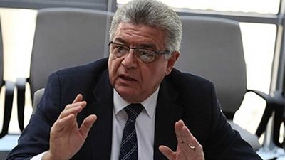 هاني أباظة: نواب الحزب يعملون من أجل عودة الوفد للشارع المصري