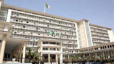 الجزائر: 172 مرشحًا محتملاً للانتخابات الرئاسية بينهم 14 رئيس حزب