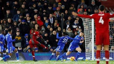 ليستر سيتي يتعادل أمام ليفربول 1/1 في الشوط الأول