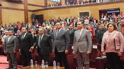 افتتاح المنتدى العلمي لطلاب الصيدلة بجامعة سوهاج