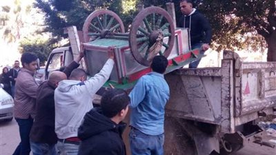 حملة مسائية مكبرة لإزالة الإشغالات والتعديات بالإسكندرية