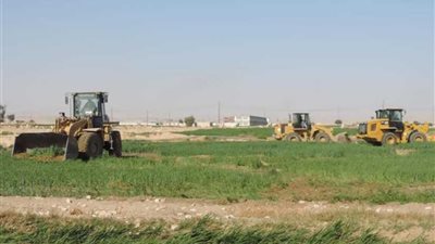 إزالة 8 تعديات عن 