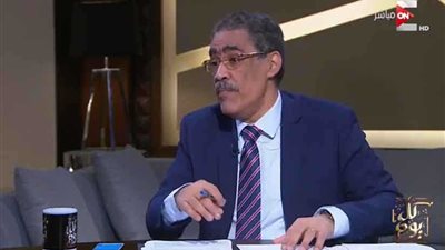 ضياء رشوان: الدستور الحالي هو تعديل دستور 2012 