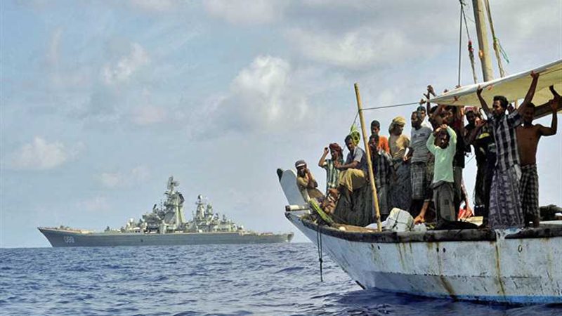 قراصنة يطلقون سراح