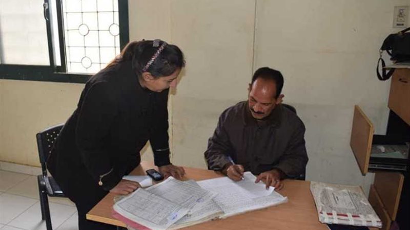 إحالة 5 أطباء بقرية