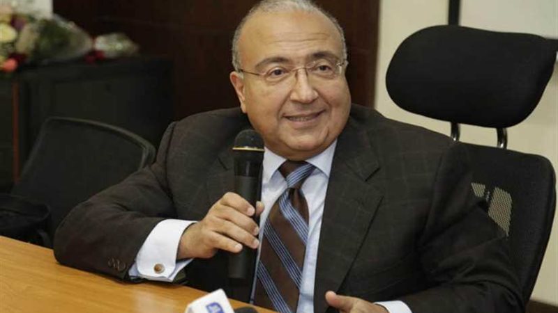 السفير عبدالرحمن