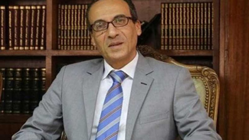 مد موعد إغلاق معرض