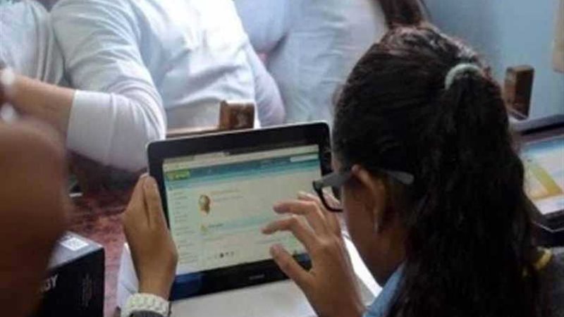 التعليم: توزيع التابلت