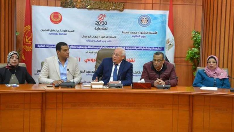 محافظ بورسعيد يفتتح