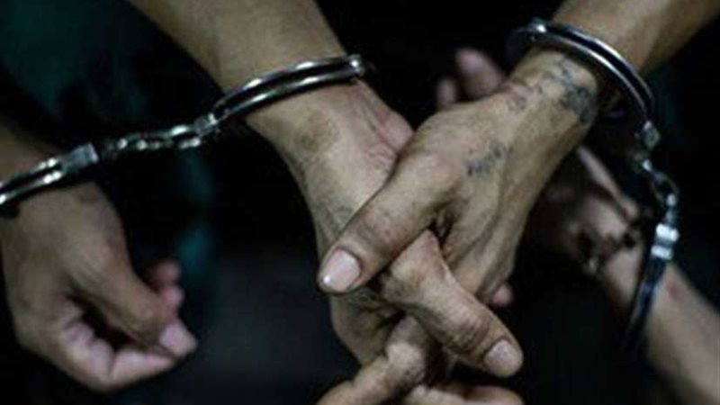 ضبط عاطلين بحوزتهما