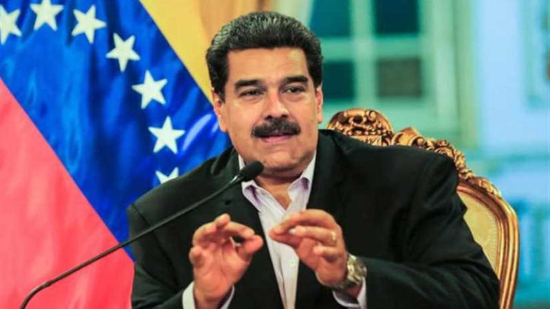رئيس فنزويلا يطلب